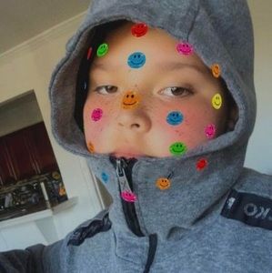 Meet your Posher, Jendys